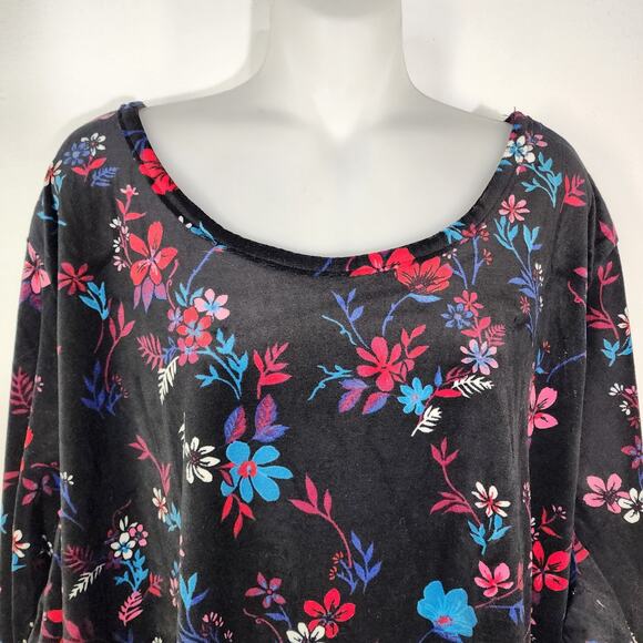 Woman Within Sweatshirt Tunic 3X Plush Velour Pullover Black Floral Long Sleeve - Picture 3 of 10